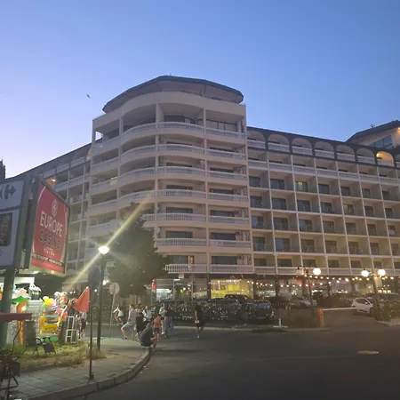 Apartament Miramar Palace